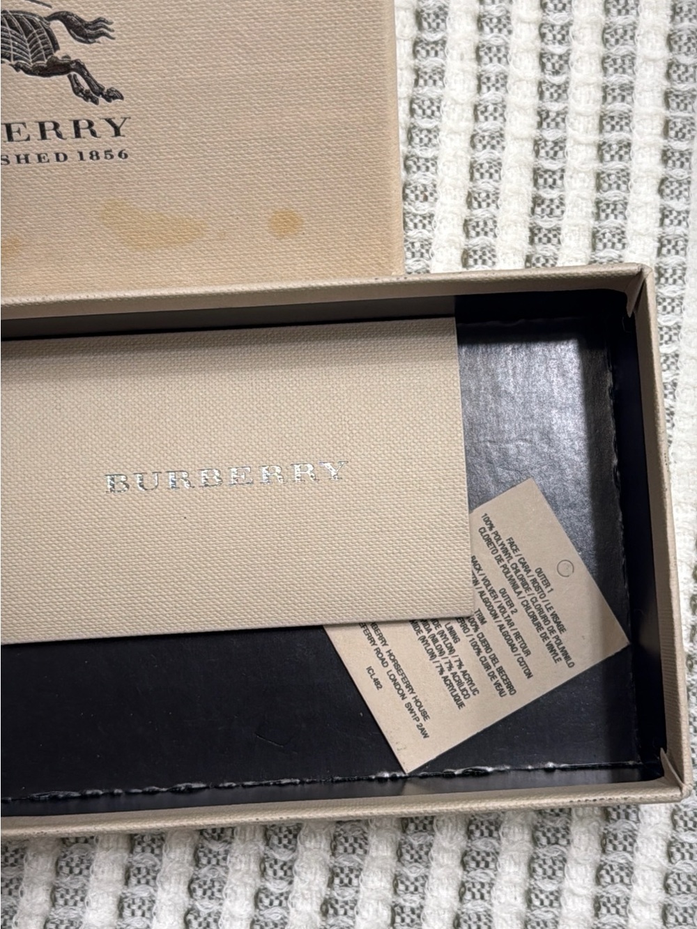 Burberry Black Leather Trim Card & Key Holder with Beige - Picture 7 of 8